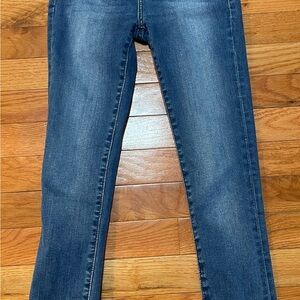 Abercrombie & Fitch Women's Straight Leg Blue Jeans